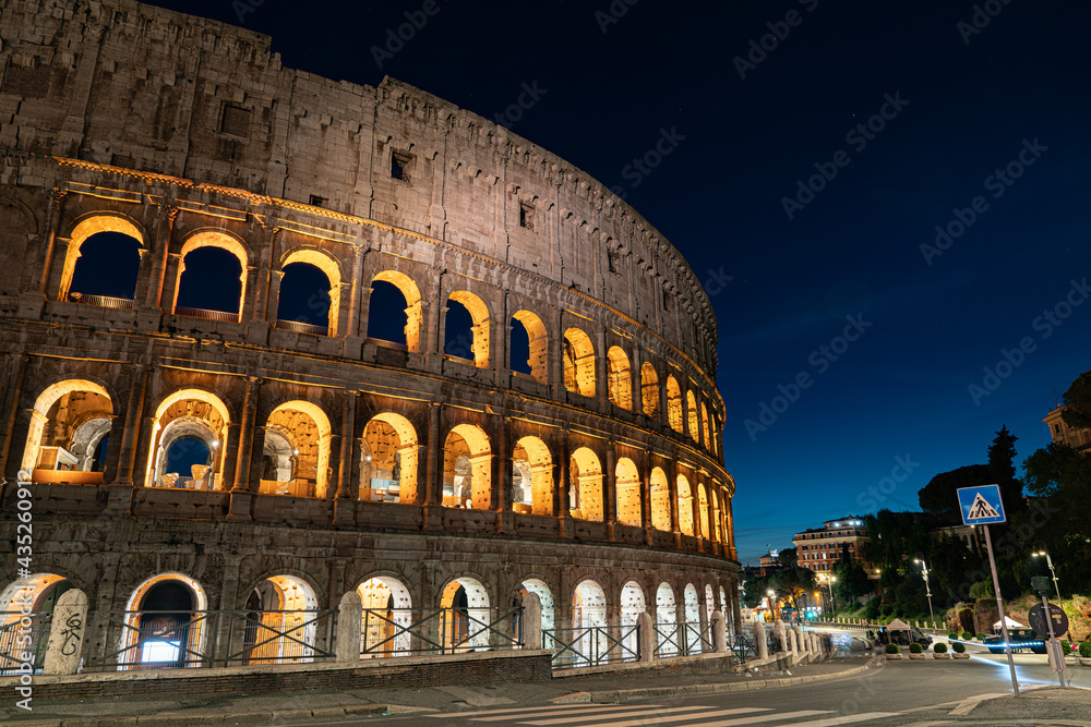 rome coliseum colosseo night