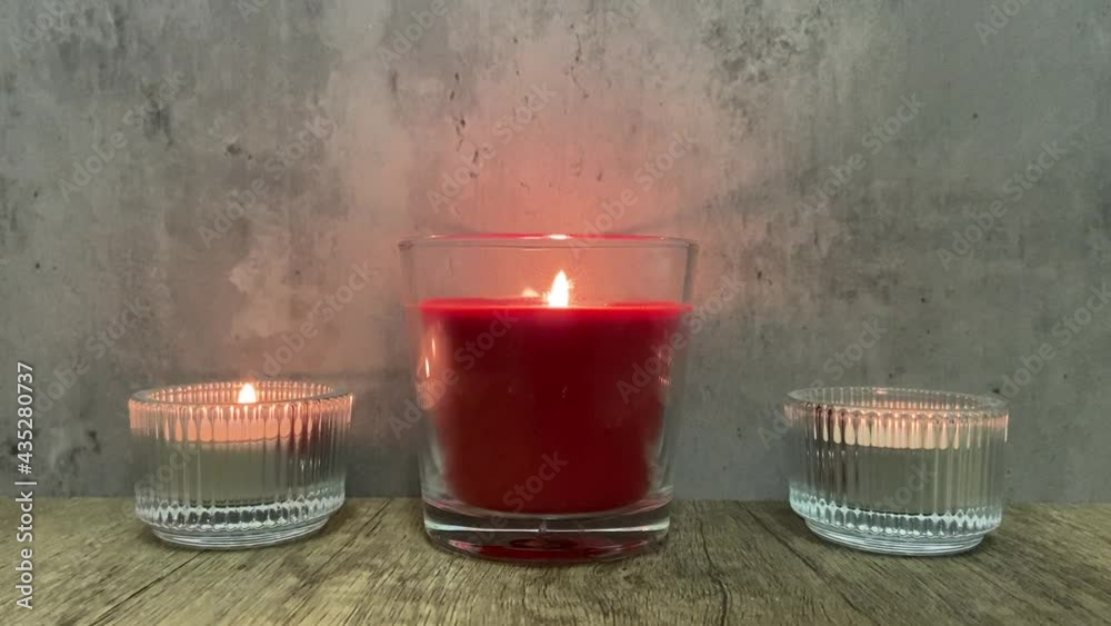 Bougies sur une table
