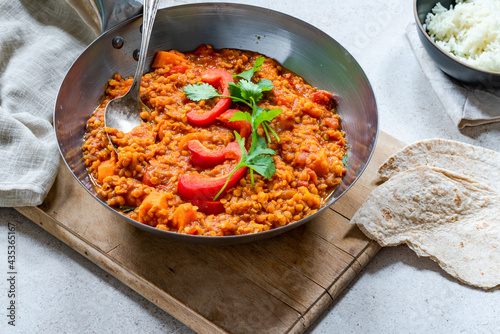 Red lentil dhal curry