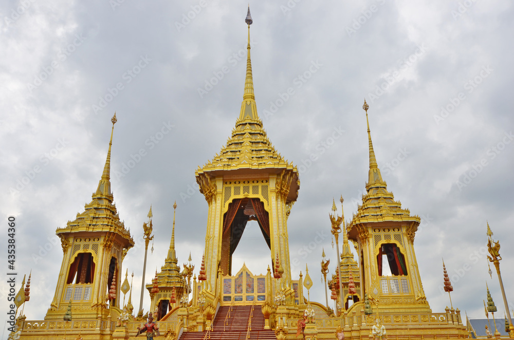 Fototapeta premium Beautiful golden royal crematorium in Thailand