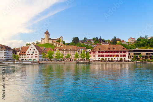 Panoramablick auf die Stadt Schaffhausen, Schweiz © santosha57