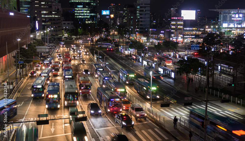 Trafic de Nuit à Séoul