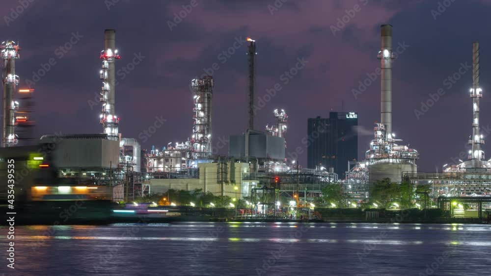 Time lapse Oil refinery. Oil refinery located in Bangkok, Thailand. Time lapse Oil refinery. Oil refinery located in Bangkok, Thailand.