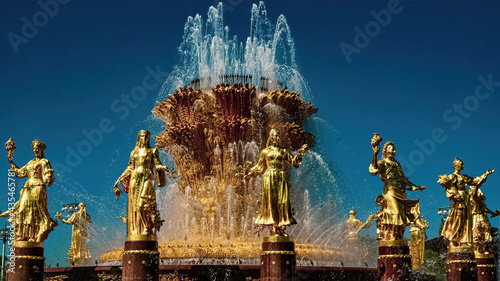 fountain country