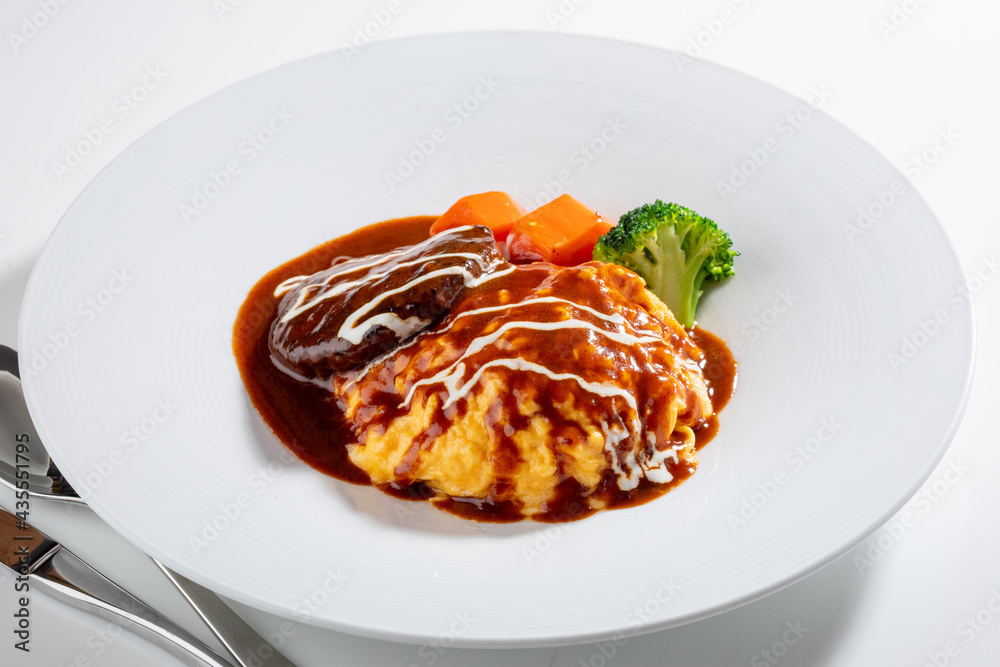 omurice with steak, carrots and broccoli omurice with steak, carrots and broccoli