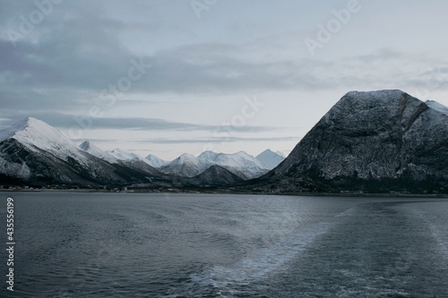 Fahrt durchs Polarmeer
