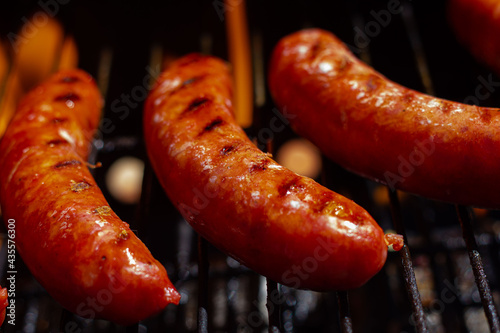 Chorizo a la brasa con llama