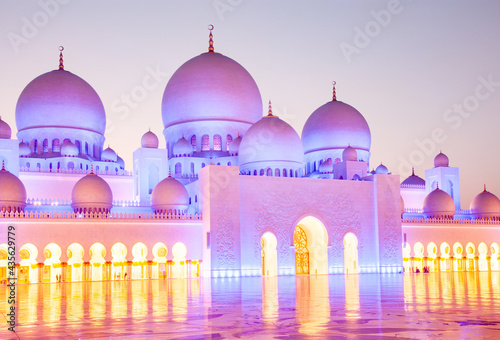 The Sheikh Zayed Grand Mosque, the largest mosque in the country, in Abu Dhabi, capital city of the United Arab Emirates, Middle East photo