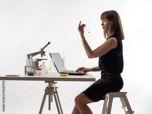 Woman laboratory assistant ...