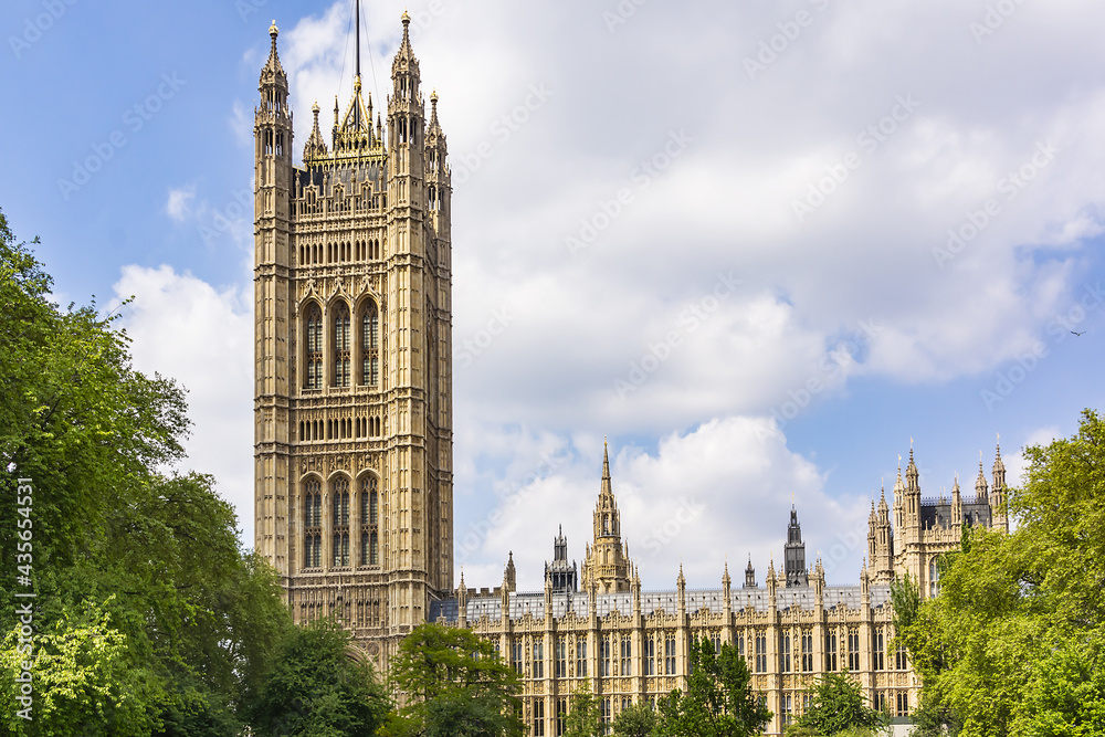 Fototapeta premium Victoria Tower - largest and tallest (98 m) tower of Palace of Westminster. Palace of Westminster (or Houses of Parliament) located in City of Westminster, London.