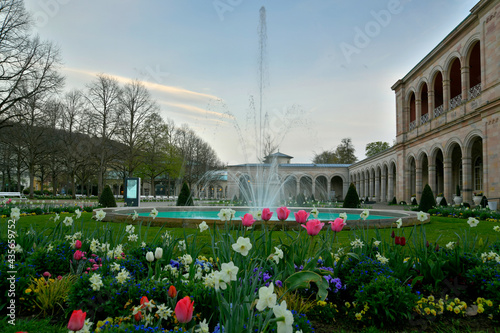 Im Kurgarten von Bad Kissingen an einem Frühlingabend