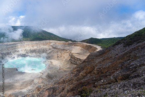 Crater Volcan Poas
