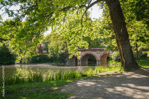 Rote Brücke in der Parkanlage Schönbusch bei Aschaffenburg photo