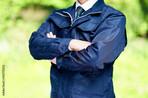 作業服を着たビジネスマン