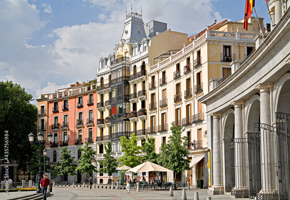 Plaza de Oriente, Madrid , Spain