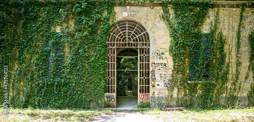 Fotografie Abandoned madhouse in Italy