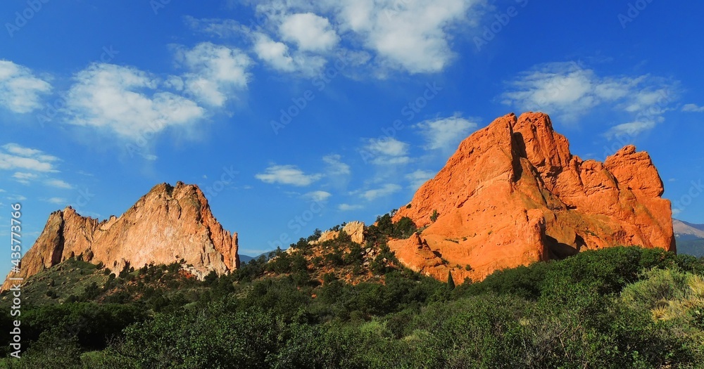  red rock hogback formations on a sunny summer day in garden of the gods park, colorado springs, colorado   