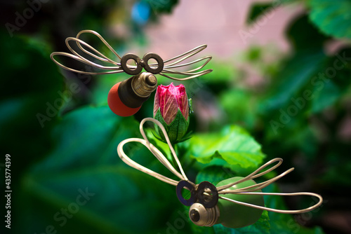 Light bulb dragonfly