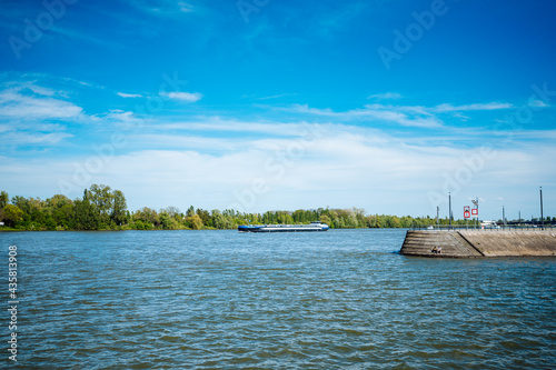 Fototapeta Naklejka Na Ścianę i Meble -  Mainz, Zollhafen