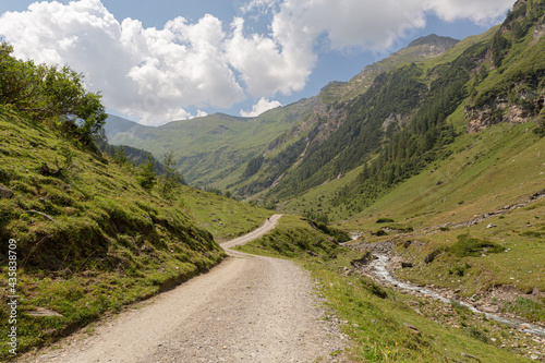 Rauriser Krumltal im Tal der Geier photo