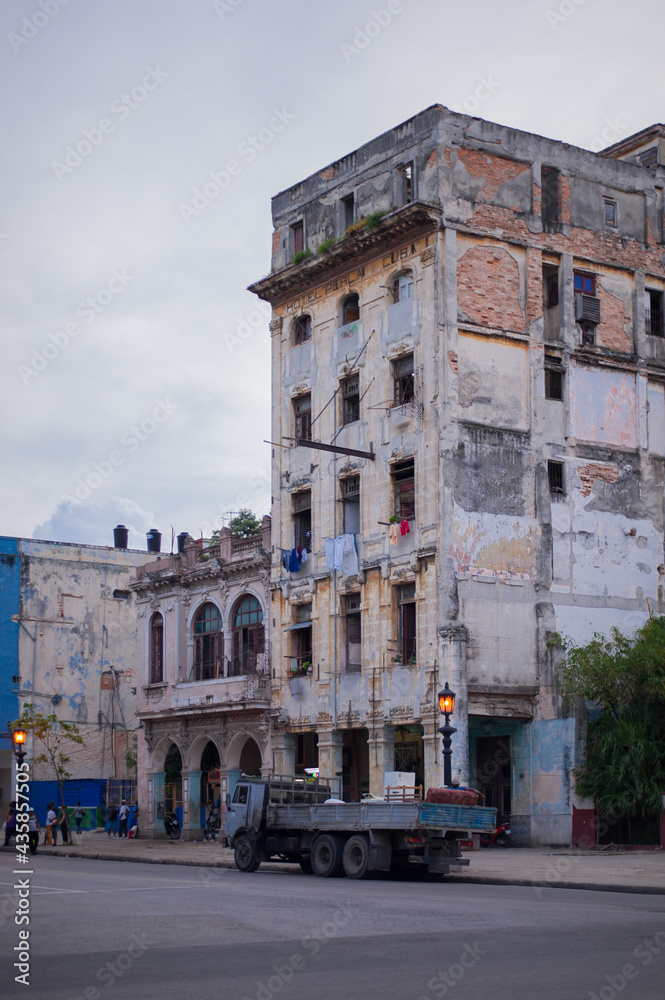 social equality Cuban poverty and poverty in battered colonial-style mansions