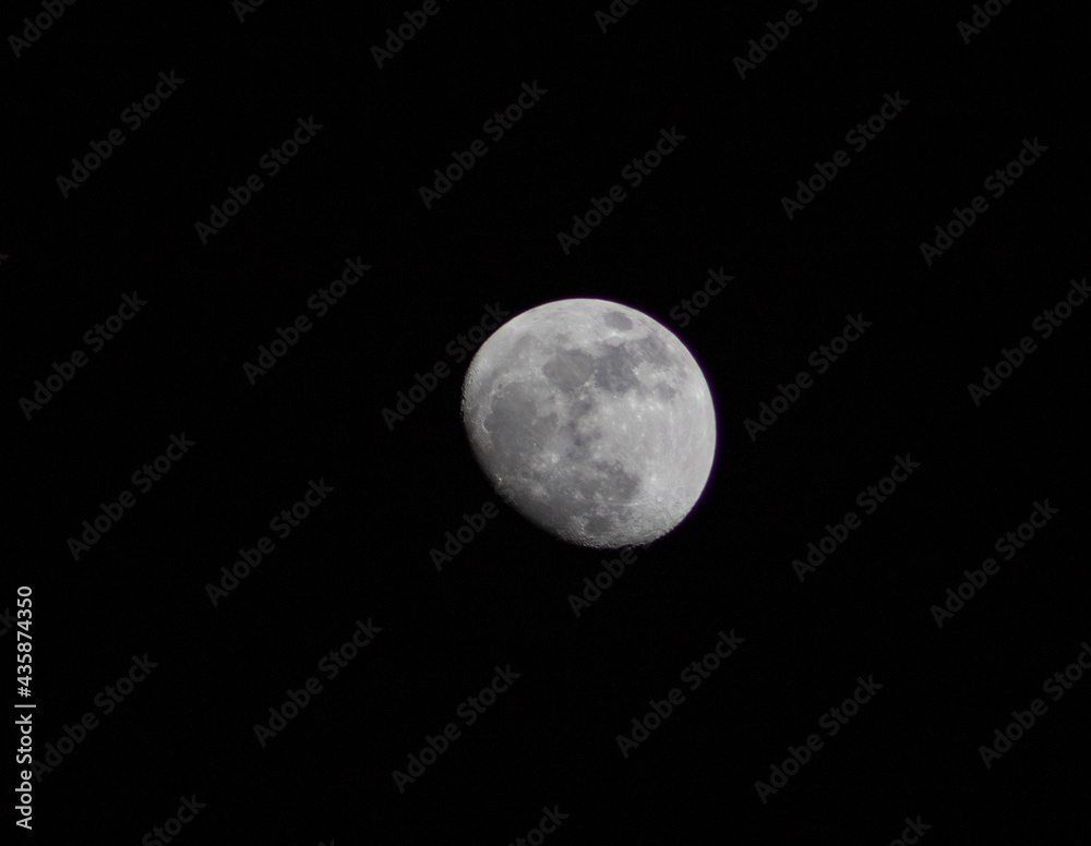 Almost full full moon seen from the City of Monterrey. 2021 Almost full full moon seen from the City of Monterrey. 2021