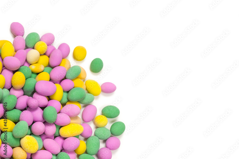 Obraz premium Group of colorful peanuts in glaze.