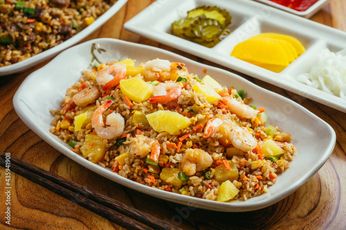 Shrimp fried rice with pineaple
