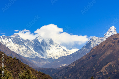 Everest Base Camp Trekking Route : Namche Bazar, Naoal