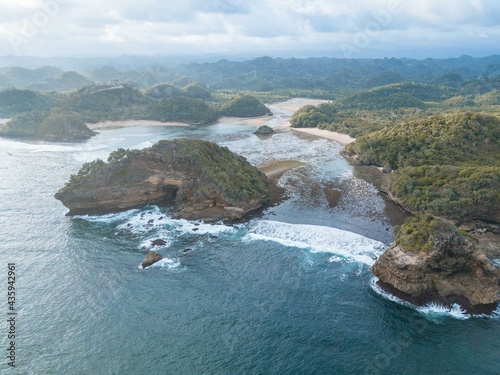 Teluk Asmoro Beach photo