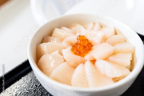 ホタテ丼