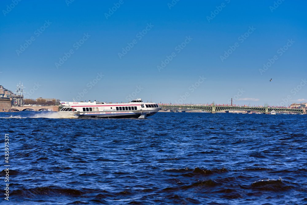 The meteor ship sails along the Neva River in St. Petersburg