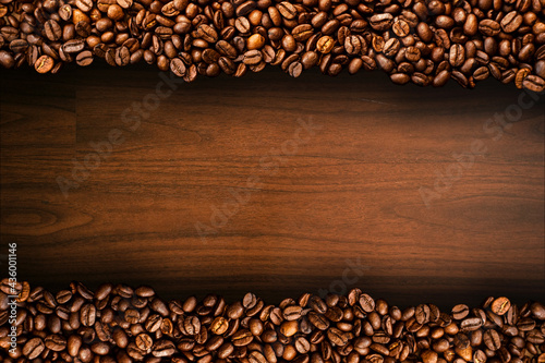 Top Down Full Bean Coffee © pariwatpannium