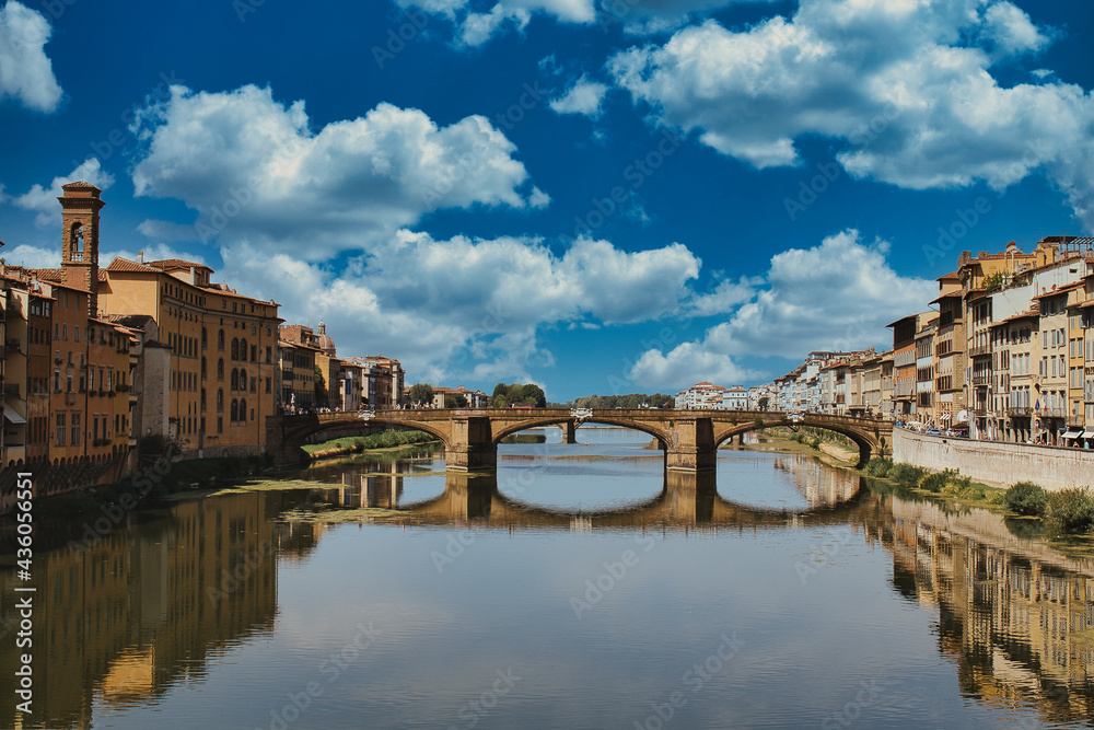 Obraz premium Ponte Santa Trinità in Florence, Tuscany, Italy.