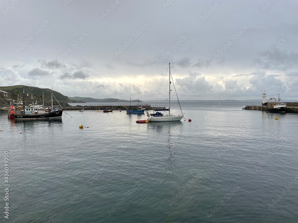 Fototapeta premium boats in the harbor