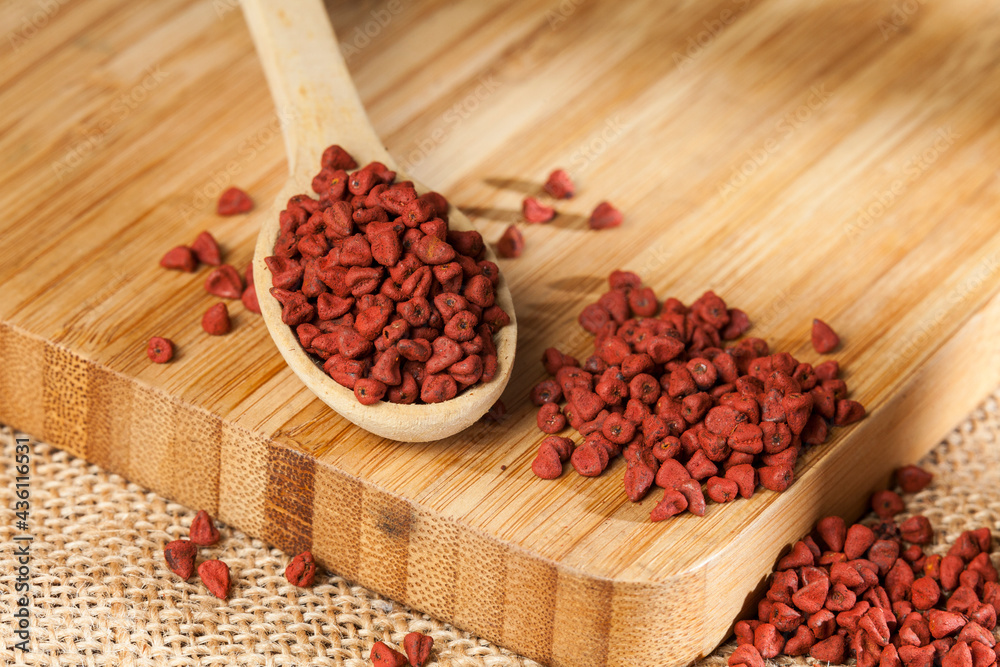 Bixa Orellana - Organic achiote; Is a seasoning and food coloring. Bixa Orellana - Organic achiote; Is a seasoning and food coloring.
