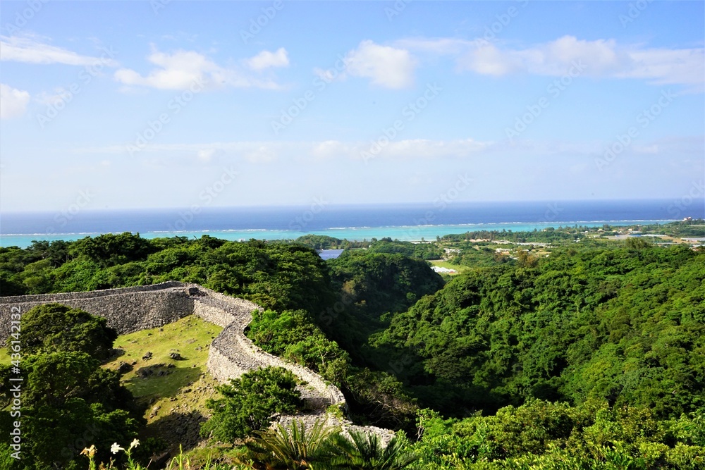 Aerial view of Nakijinjo castle ruins and the stone wall in Okinawa, Japan - 日本 沖縄 今帰仁城跡 城壁