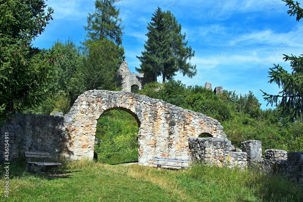 Austrian Alps-outlook of the ruin Wolkenstein