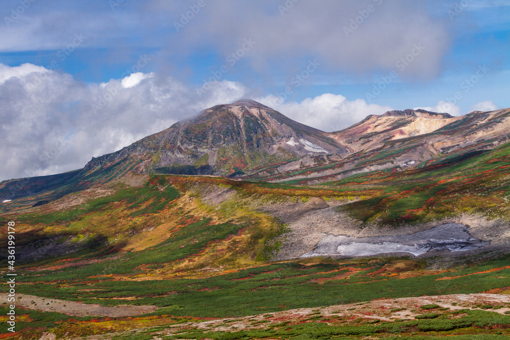 大雪山国立公園緑岳山頂の紅葉