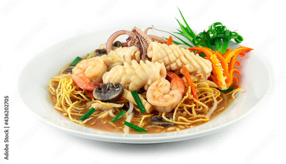 Crispy Noodles in Thick Gravy with Shrimps and Squid Seafood Dish (Xiang Jian Ji Si Mian) Crispy Noodles in Thick Gravy with Shrimps and Squid Seafood Dish (Xiang Jian Ji Si Mian)
