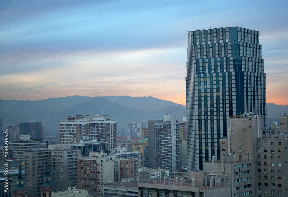 Fototapeta premium Centro ciudad edificios Santiago de Chile