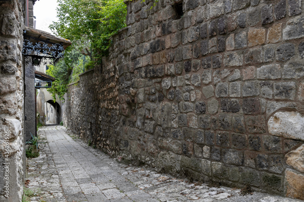 Borgo di Caserta vecchia