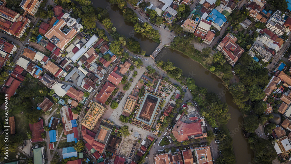 Obraz premium Aerial drone photograph of city of Siem Reap in Cambodia.
