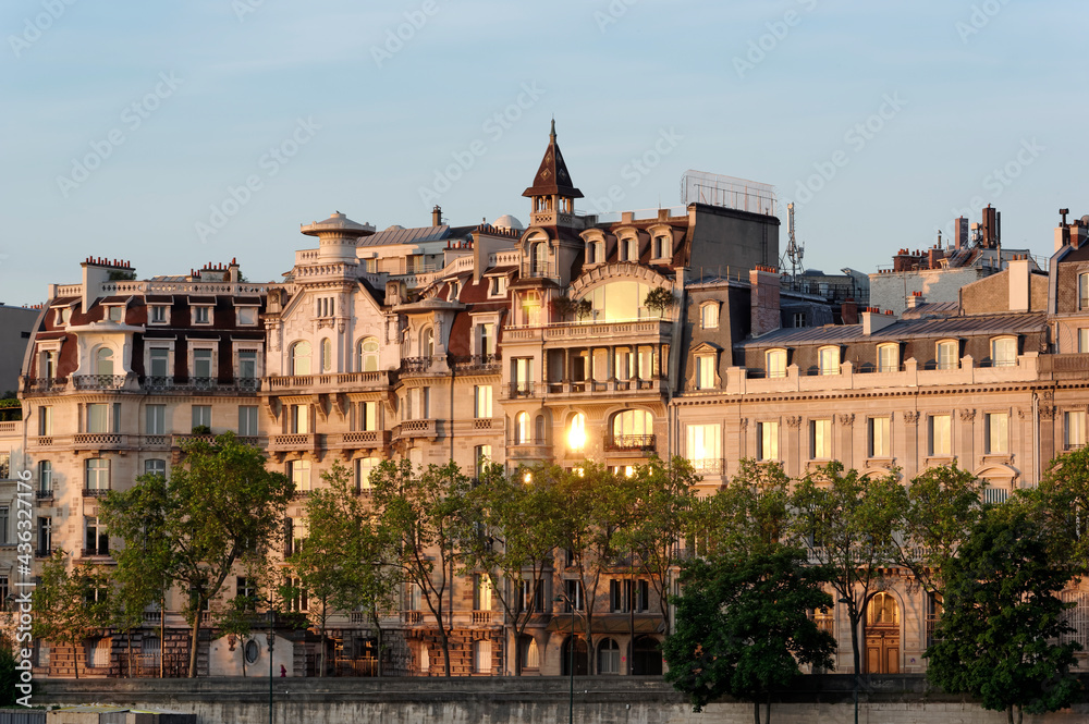 Old facades along the Seine river quay in the 7th arrondissement of Paris