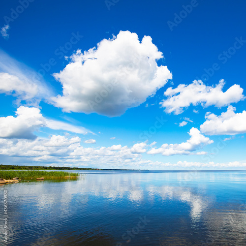 Blue sky sea and white cloud