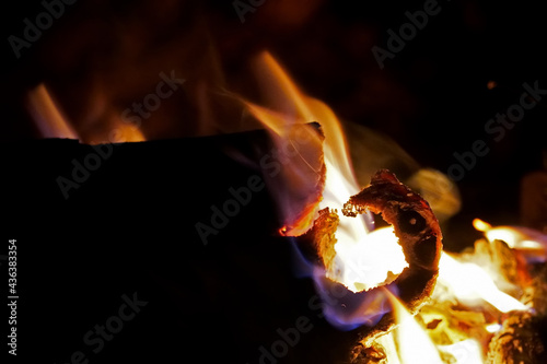 Open fire with fantastic moments of flames and glow