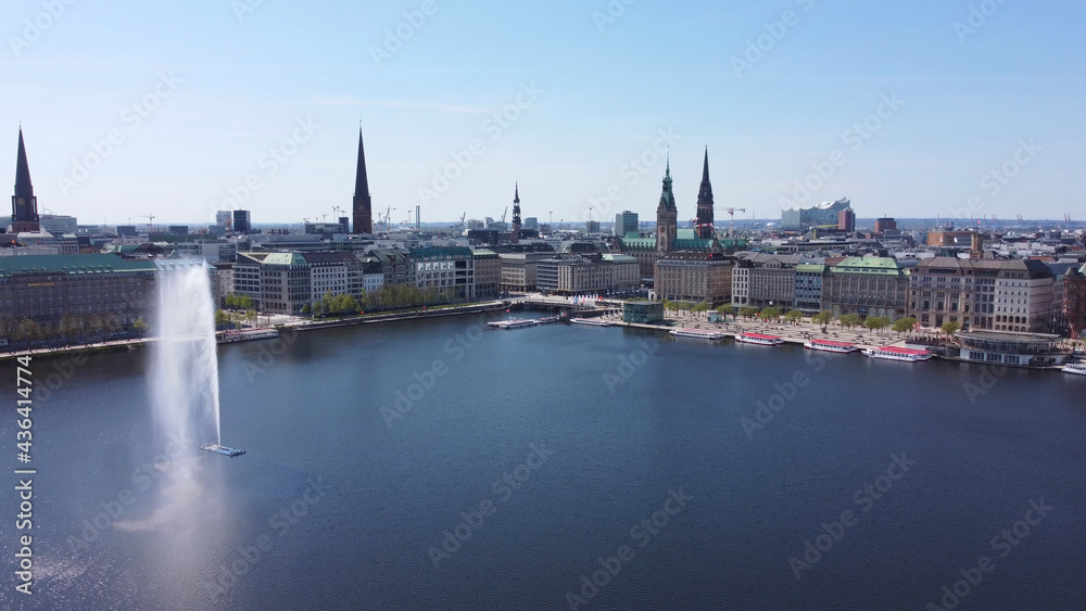 Naklejka premium Famous fountain on Alster Lake in the city center of Hamburg - aerial photography