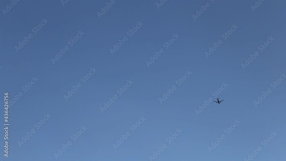 Motion blur background of evening sky video that changes color with time. Motion blur background of evening sky video that changes color with time.