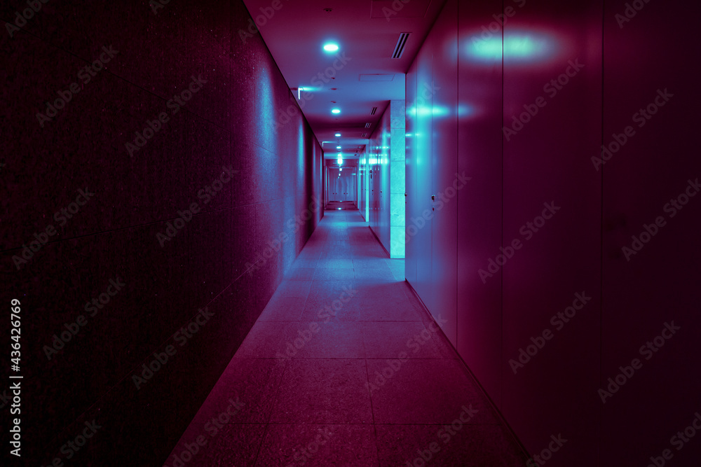 暗い不気味な廊下  アンダーグラウンドイメージ