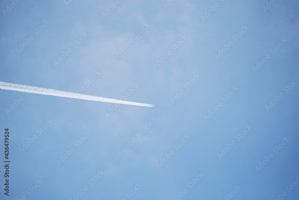 飛行機雲 飛行機雲